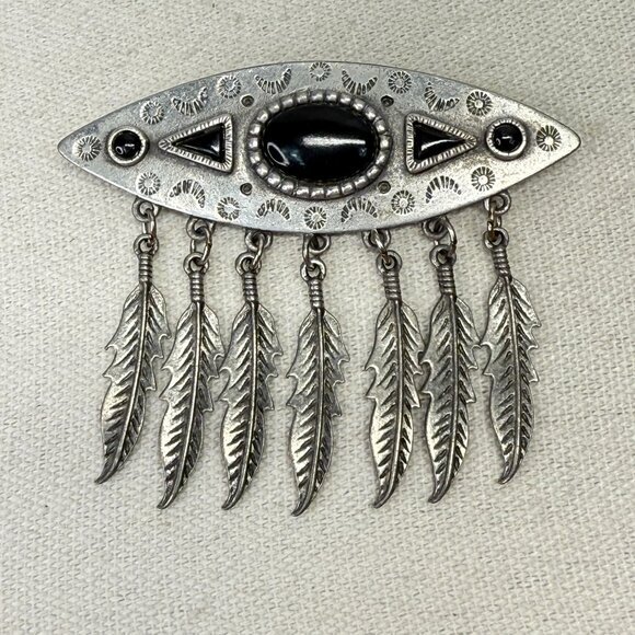 JJ Jonette Southwestern Design Feathers Black Stone Dangle‎ Brooch Vintage 1988 - Picture 1 of 8